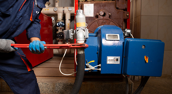 تعمیر مشعل موتورخانه